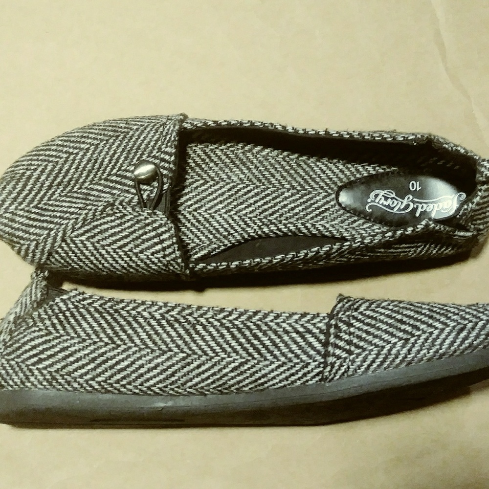 Faded glorgy womens shoe sz 10